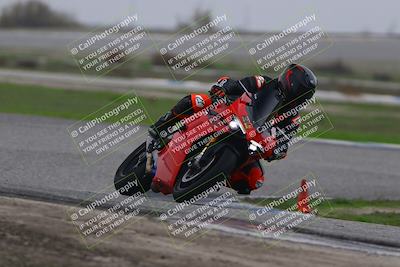 media/Nov-30-2025-TrackDaz (Sun) [[d8b22663df]]/C Group/Session 2 (Sunset)/